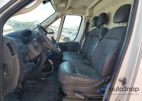 2018 Ram Promaster 2500 2500 High z USA, uszkodzony, nr VIN 3C6TRVCG1JE120138